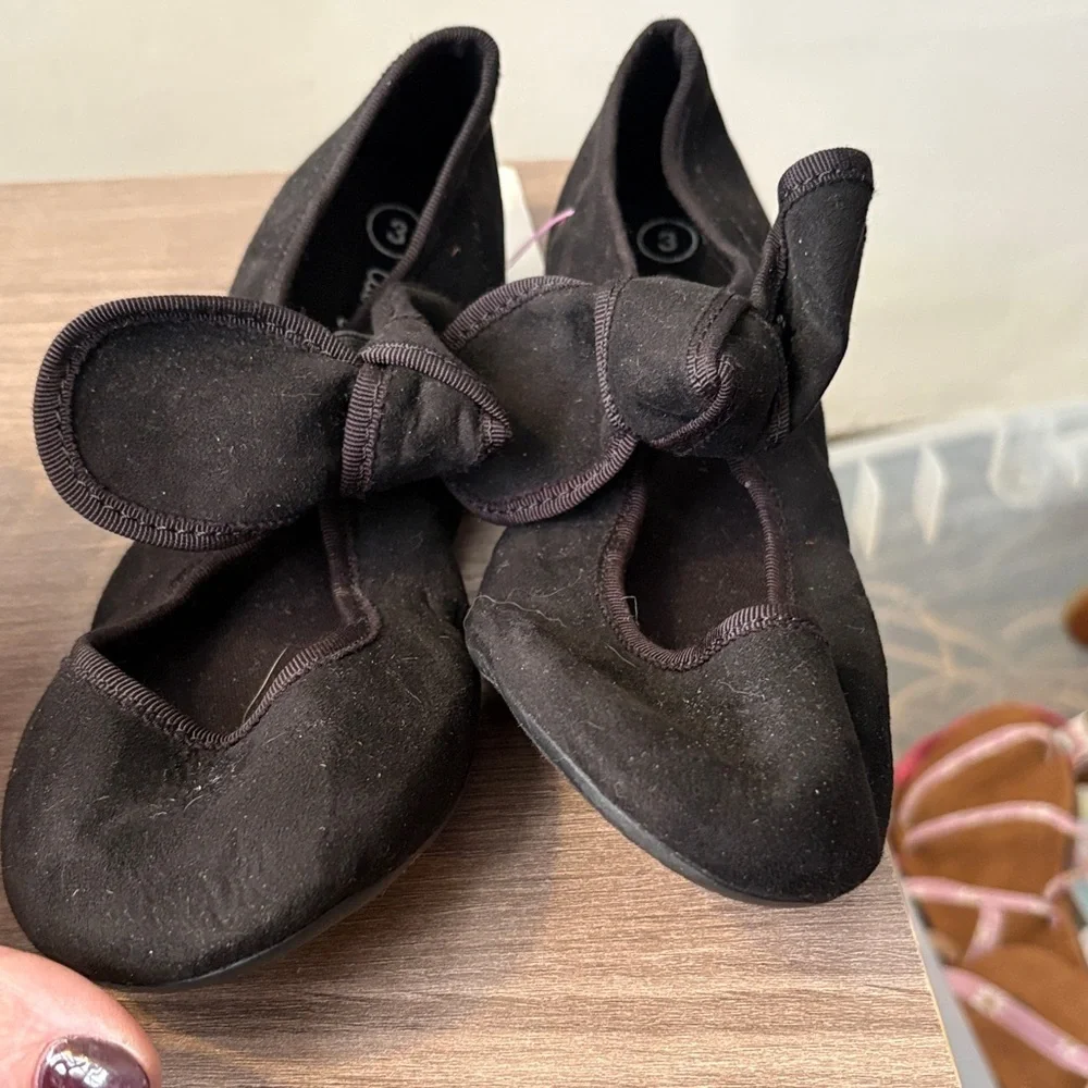 Cat & Jack Black Kids Shoes